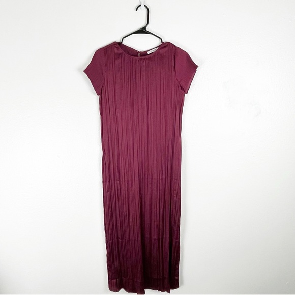 Madewell Dresses & Skirts - MADEWELL Mulberry Wine Short Sleeves Pleated Side Split Midi Dress, Size XS